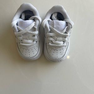 New White Nike Force 1 LE - Size 3C (baby/toddler)